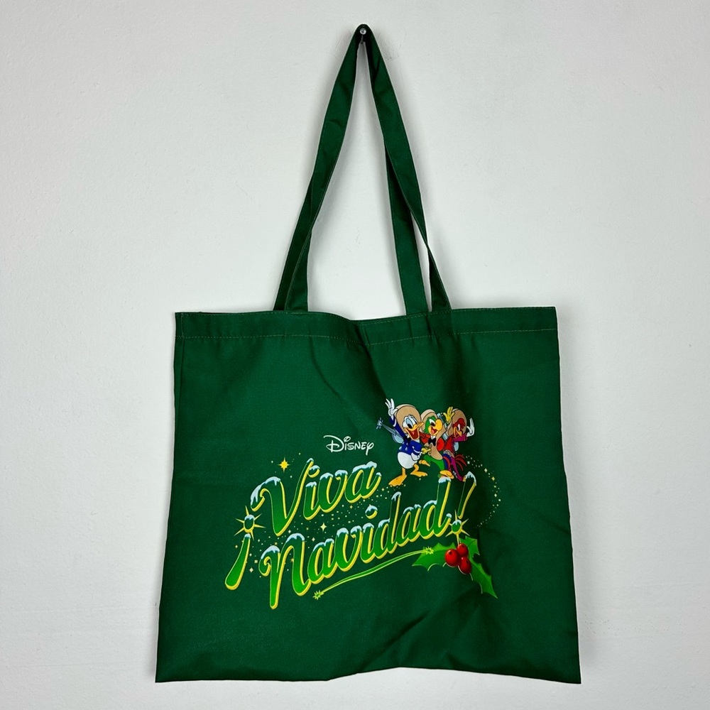 Brand new Viva Navidad Disney Magic Key Holders Exclusive Tote Bag
